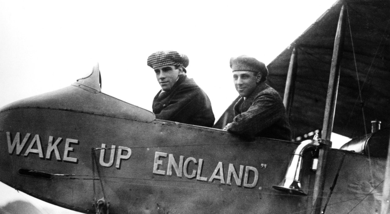 Odešel Graham White a RT Gates, britští průkopníci pilotů od Unbekannt