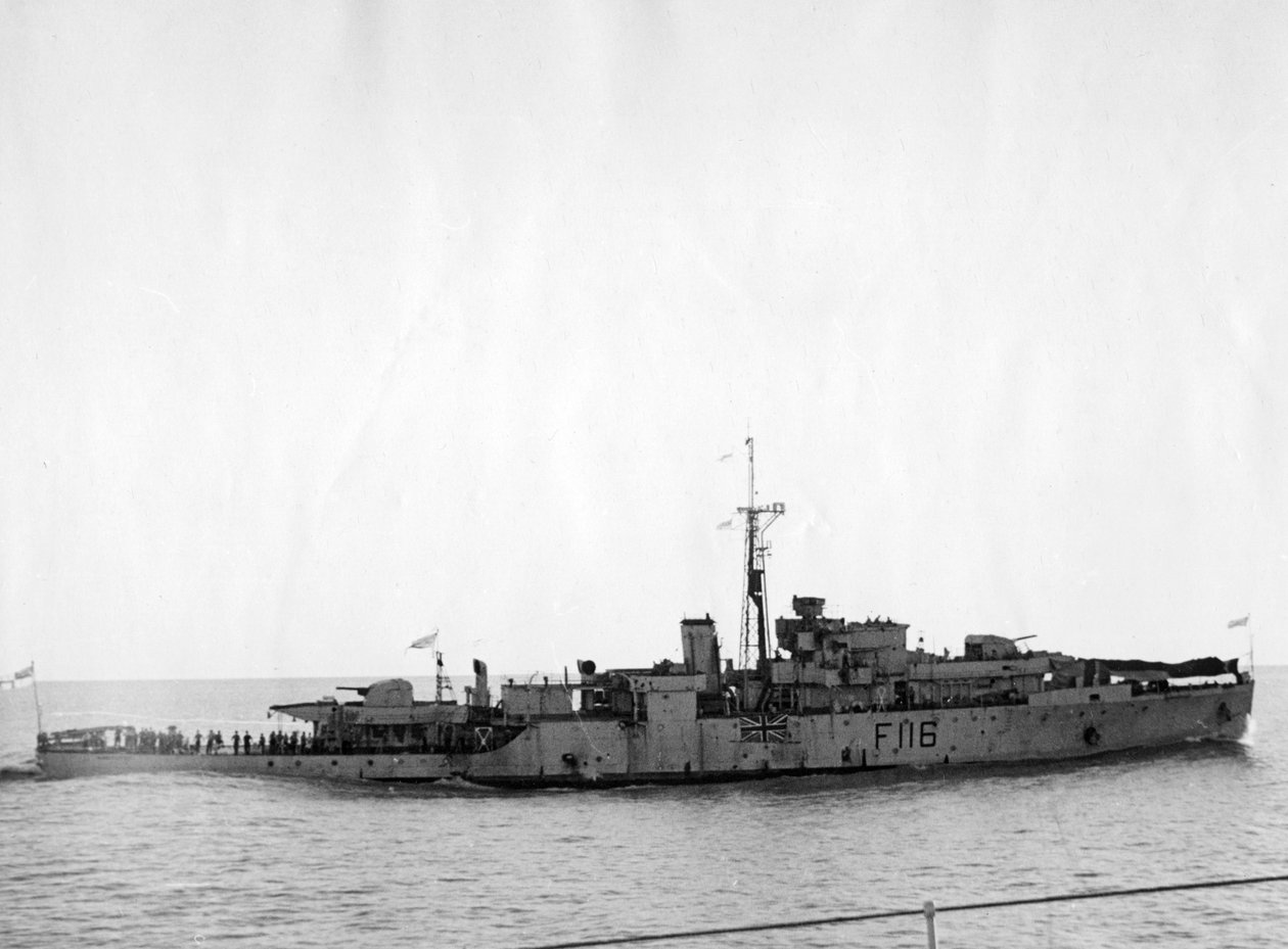HMS Amethyst, po akci na řece Jang-c