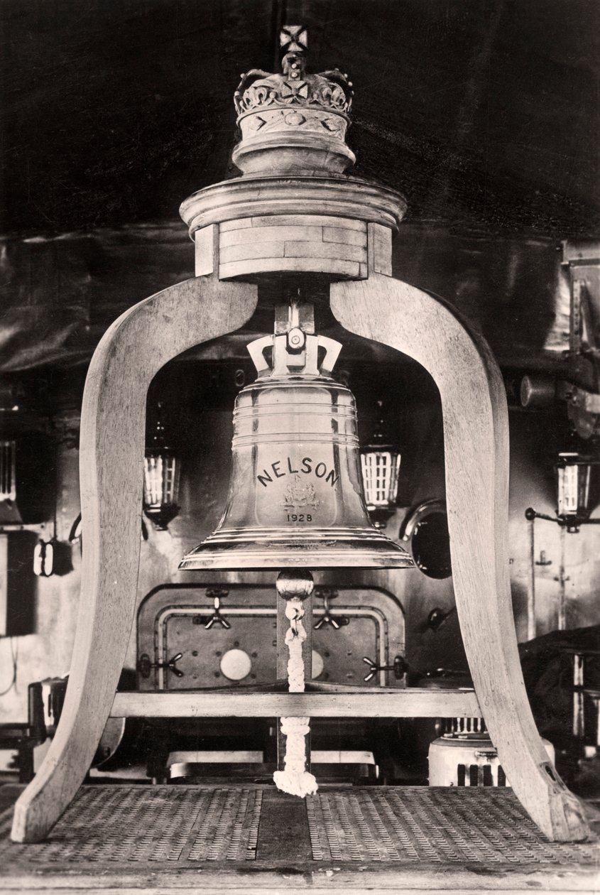 H.M.S Nelsons Silver Bell, Hmotnost 2000 ozs, 20. století od Unbekannt