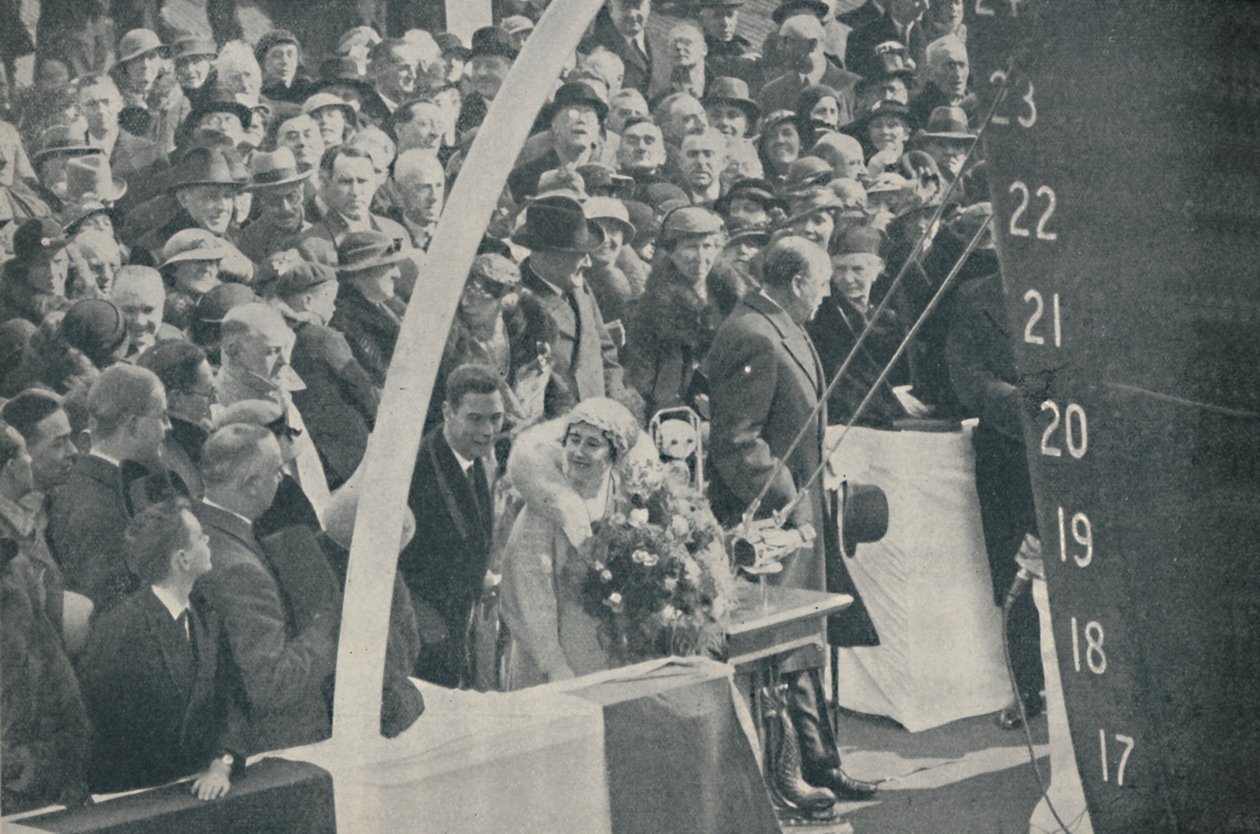 Jeho královská výsost vévodkyně z Yorku s vévodou z Yorku, spuštění Strathmore 4. dubna 1935, 1936 od Unbekannt