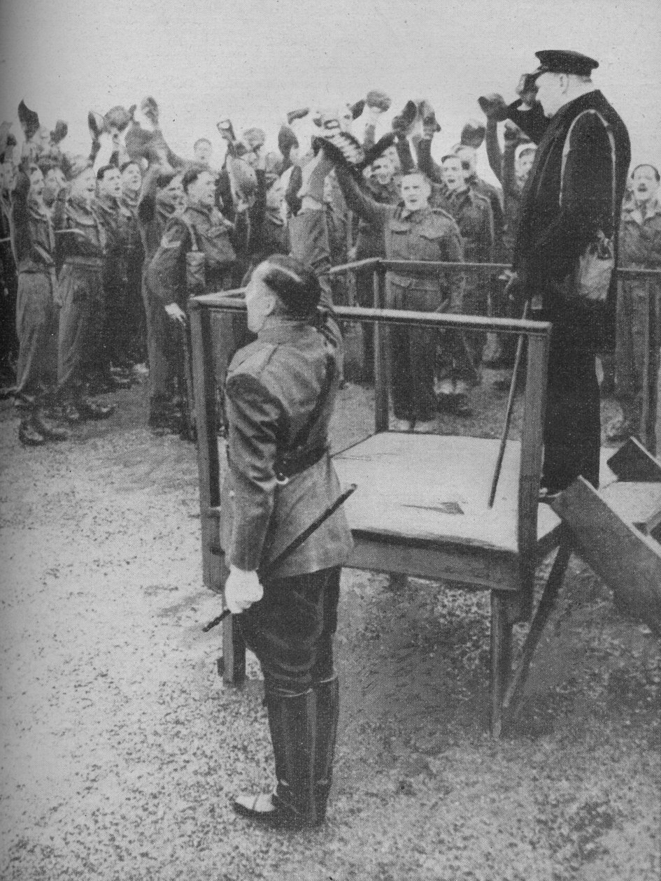 Vítán novými muži jeho starého pluku, 1941. od Unbekannt