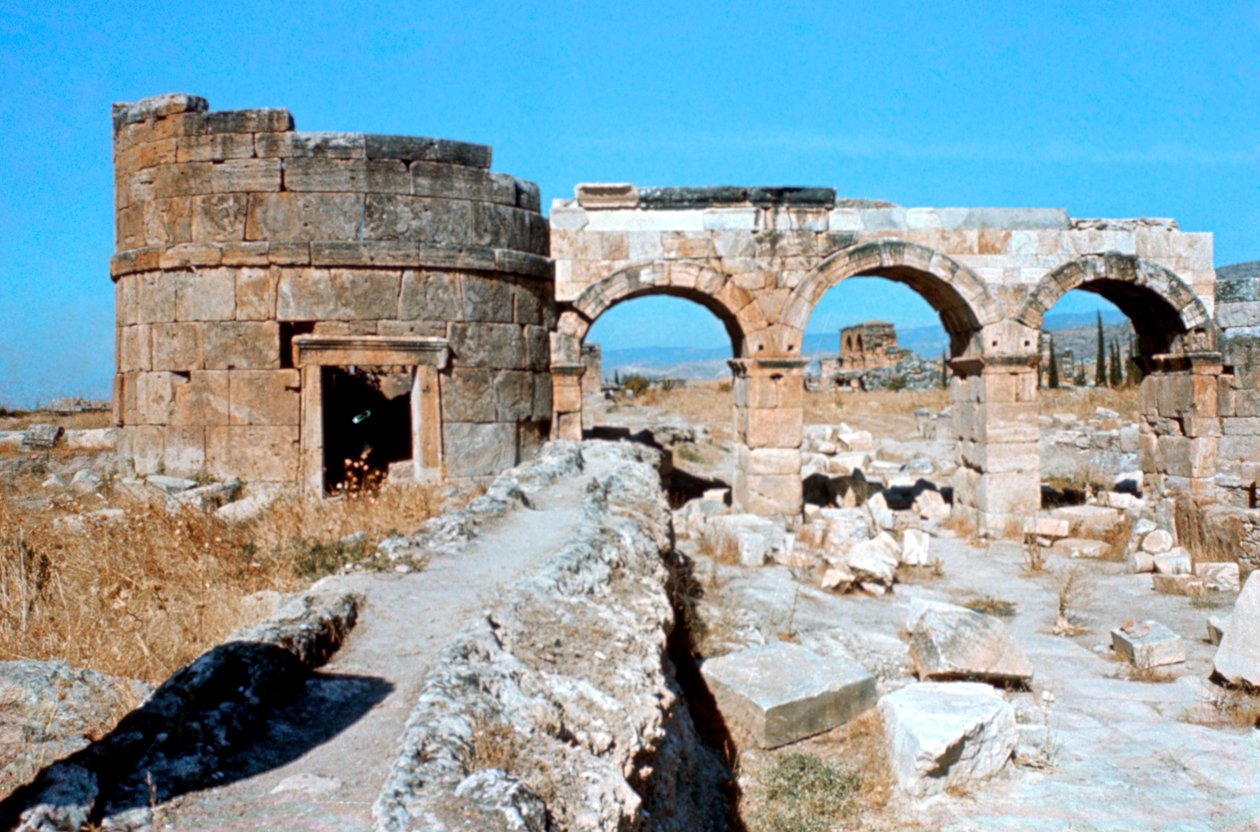 Hierapolis, Pamukkale, Turecko, 190 př.nl od Unbekannt