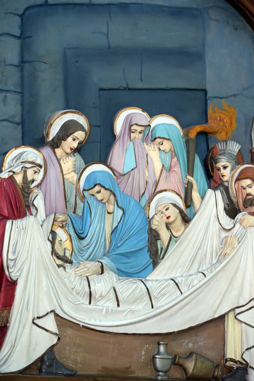 Ho Či Minovo město. Kostel svatého Filipa (Huyen Sy Church). Pohřeb Ježíše. Ho Či Minovo město. Vietnam od Unbekannt