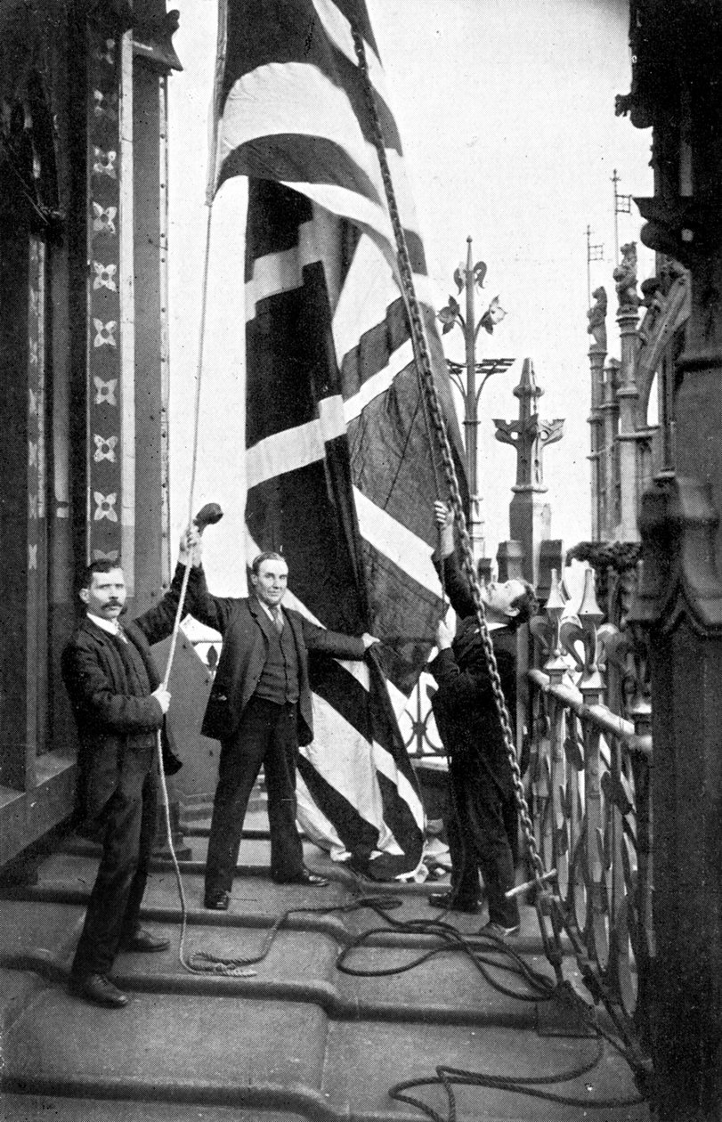 Zvednutí Union Jack, Houses of Parliament, Westminster, c1905 od Unbekannt