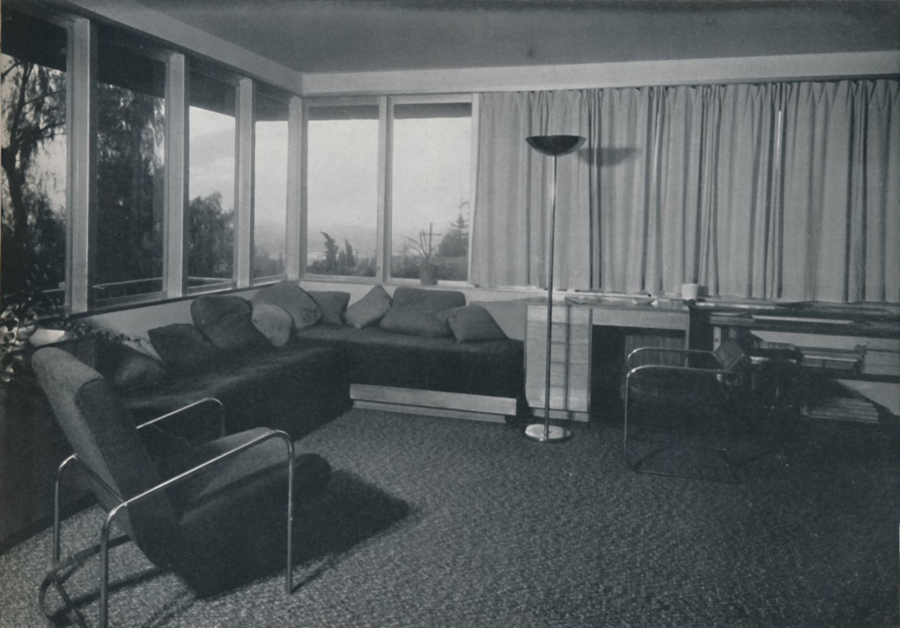 Dům v Los Angeles od Richarda J Neutra. - Vnitřní záběr obytných místností, 1942 od Unbekannt