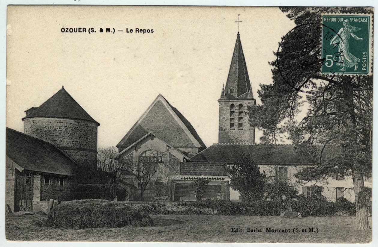 Ile de France, Seine et Marne (77), Ozouer le Repos (Ozouer-le-Repos): vnější pohled na kostel Saint Aubin (Saint-Aubin) - pohlednice z roku 1908 od Unbekannt