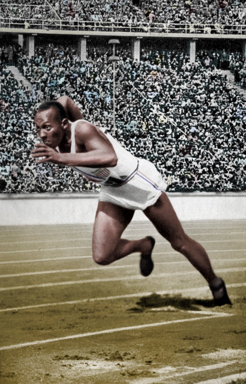 Jesse Owens na startu běhu na 200 metrů na olympijských hrách v Berlíně v roce 1936 od Unbekannt