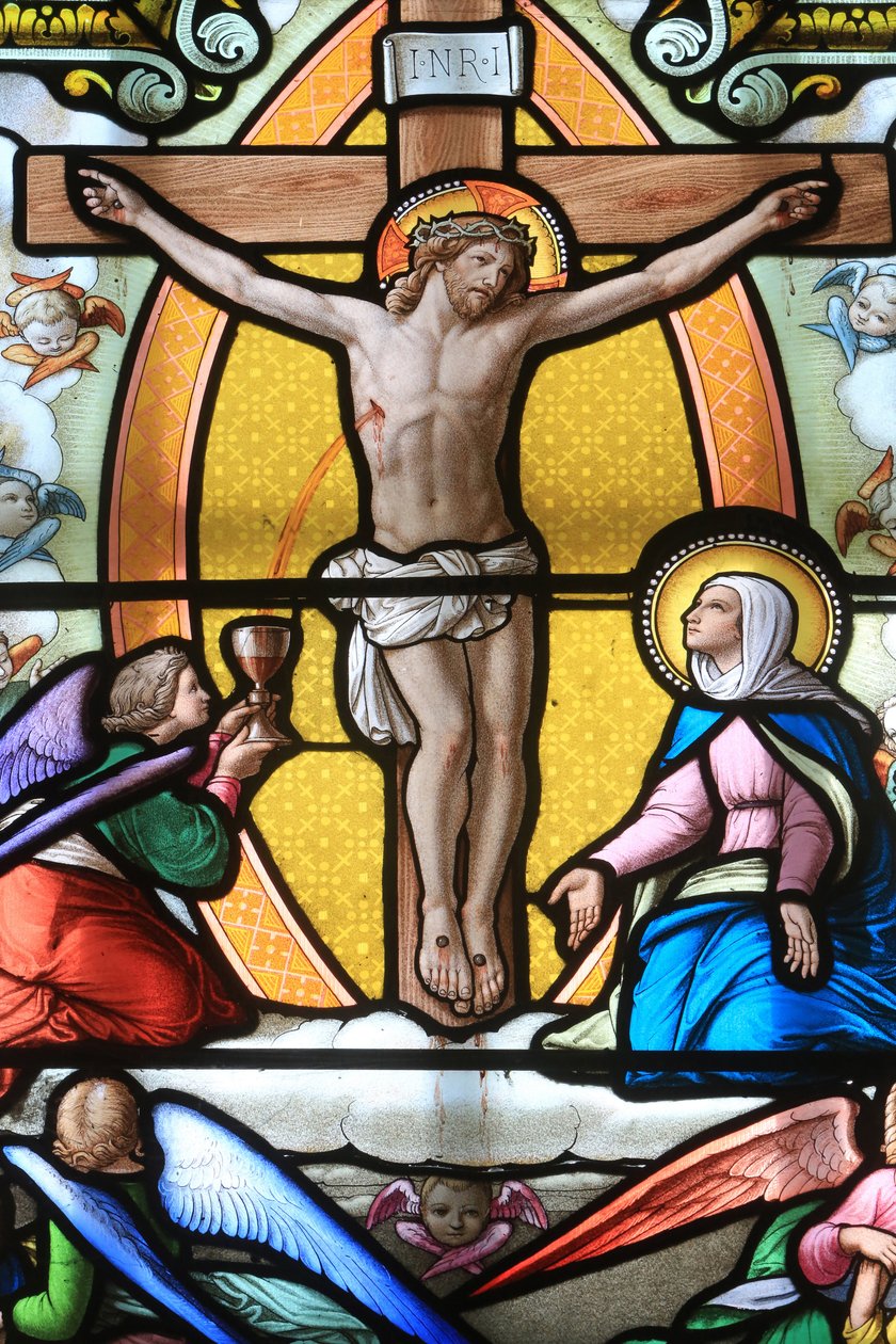 Ježíš Kristus na kříži. Vitráž. Svatyně Panny Marie z la Salette, La Salette-Fallavaux, Francie od Unbekannt