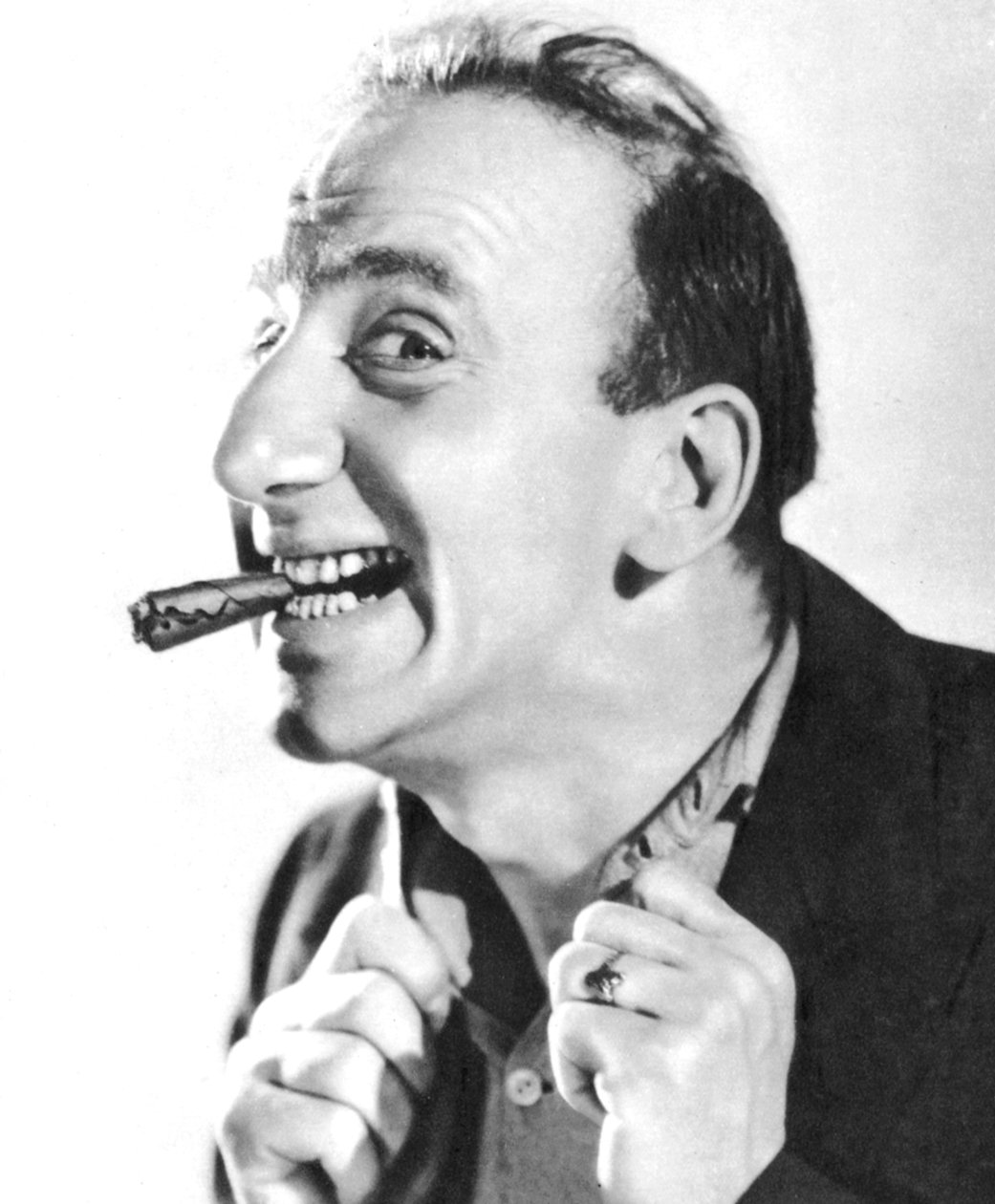 Jimmy Durante , americký zpěvák, pianista, herec a komik, 1934-1935 od Unbekannt