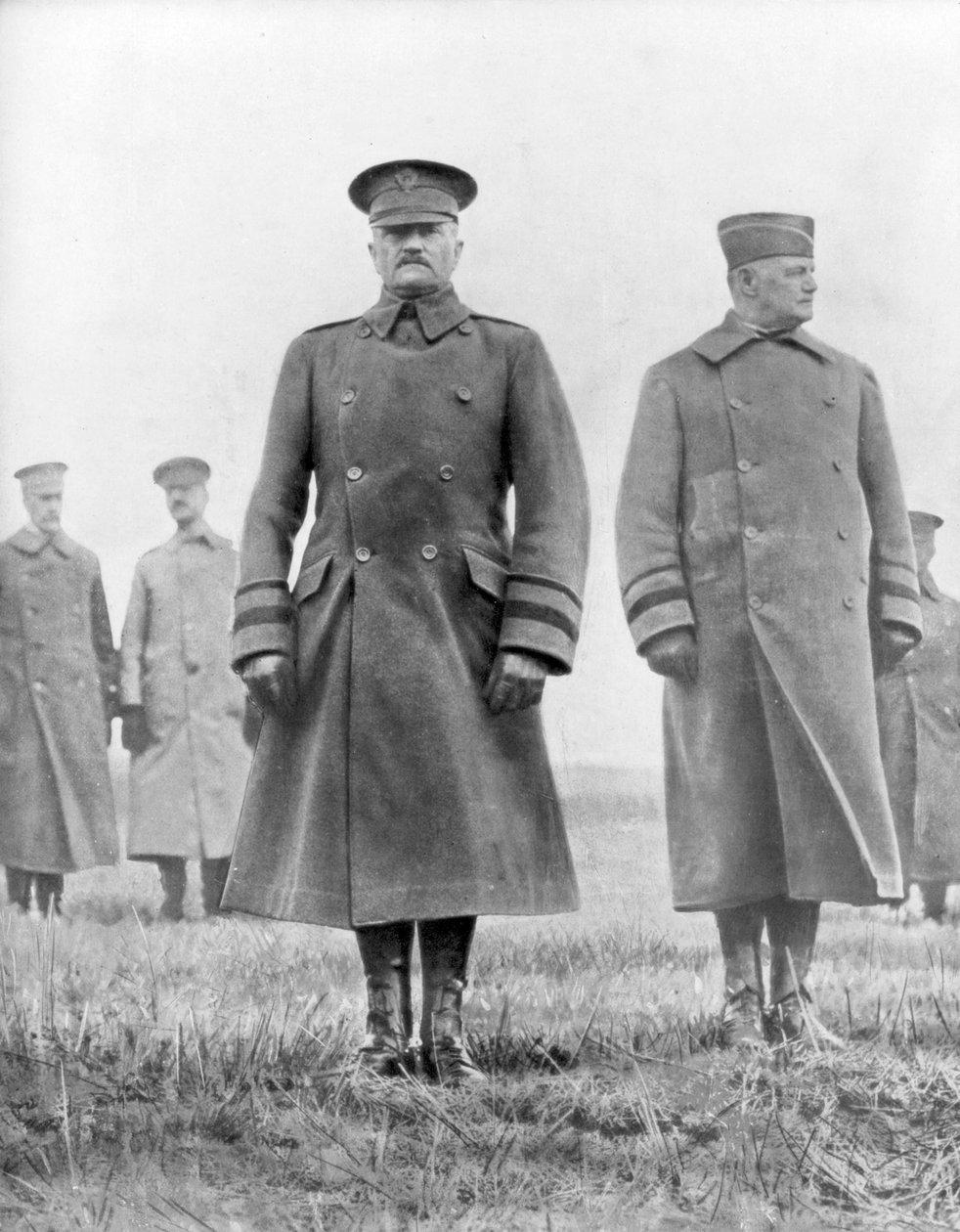 John Pershing a Hunter Liggett, američtí generálové z první světové války, březen 1918 od Unbekannt
