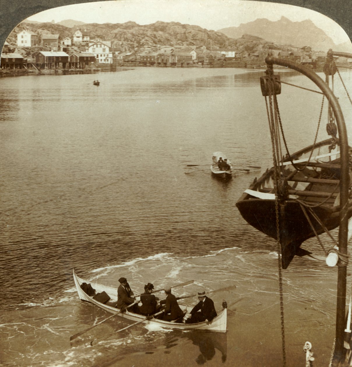 Přistání z parníku v arktické zemi, Svolvaer, Lofoty, Severní Norsko, c1905. od Unbekannt