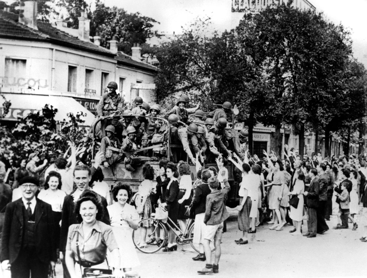 Osvobození Paříže, srpen 1944 od Unbekannt