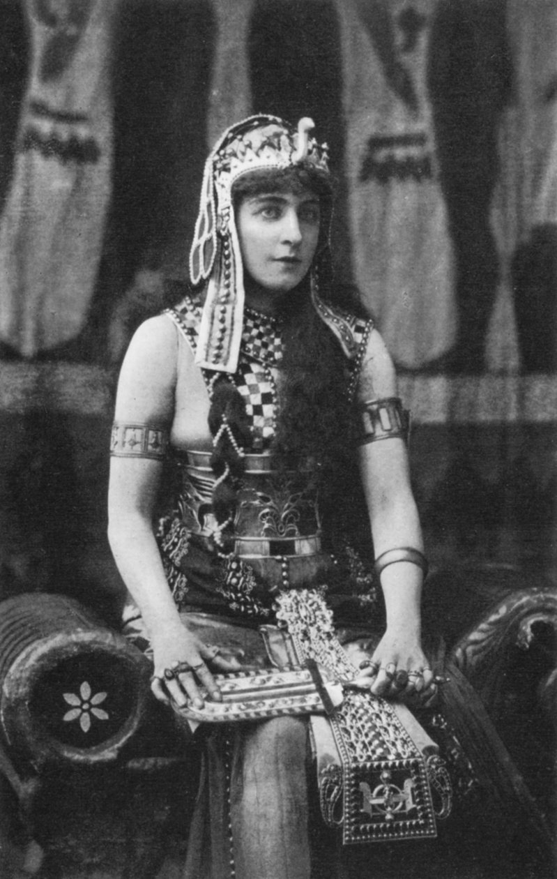 Lillie Langtry jako Kleopatra, c1890 od Unbekannt