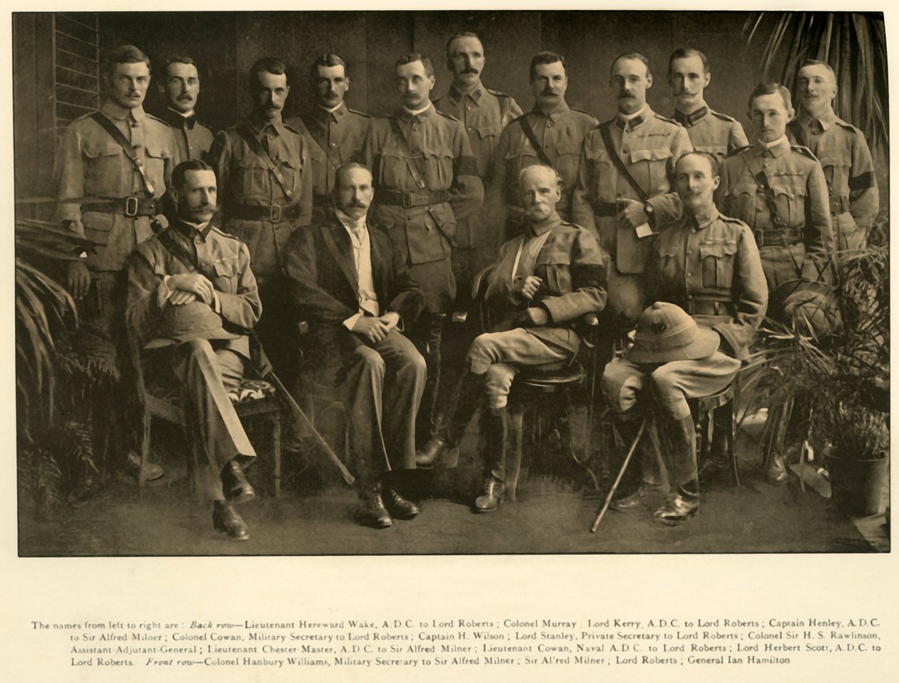 Lord Roberts a Sir Alfred Milner se svými osobními štáby, 1900, 1901. od Unbekannt