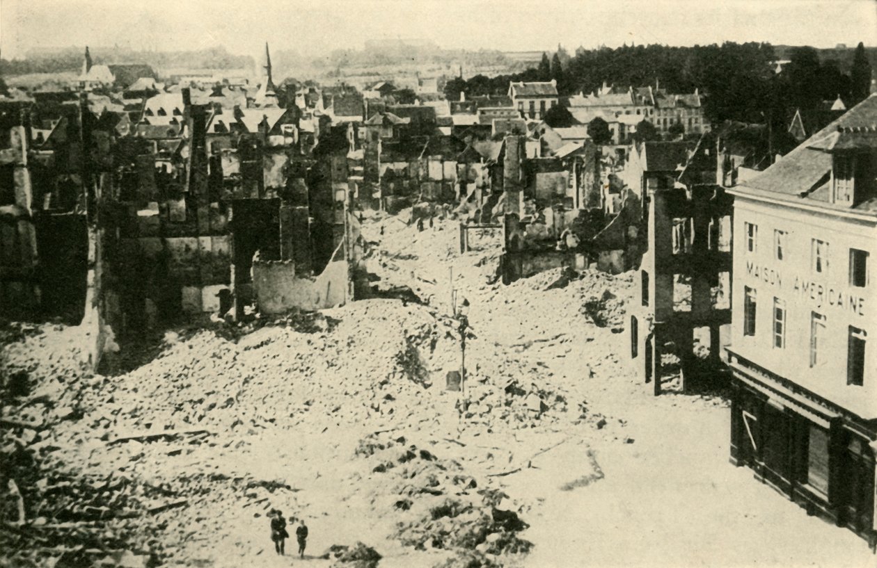 Louvain po německém bombardování: jedna část zdevastovaného města, c1914, c1920. od Unbekannt