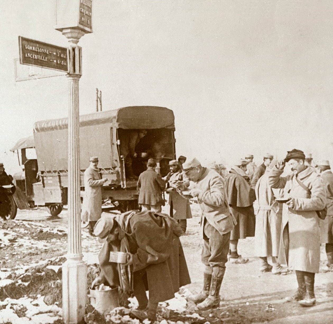 Mobilní kuchyně na Voice Sacrée, Verdun, severní Francie, c1914-c1918. od Unbekannt