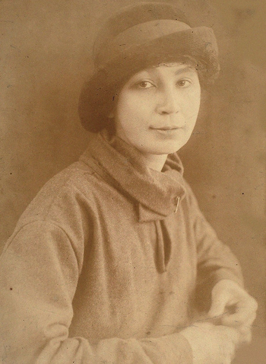 Natalia Sergeevna Goncharova 1881-1962 v Paříži, 1917. od Unbekannt