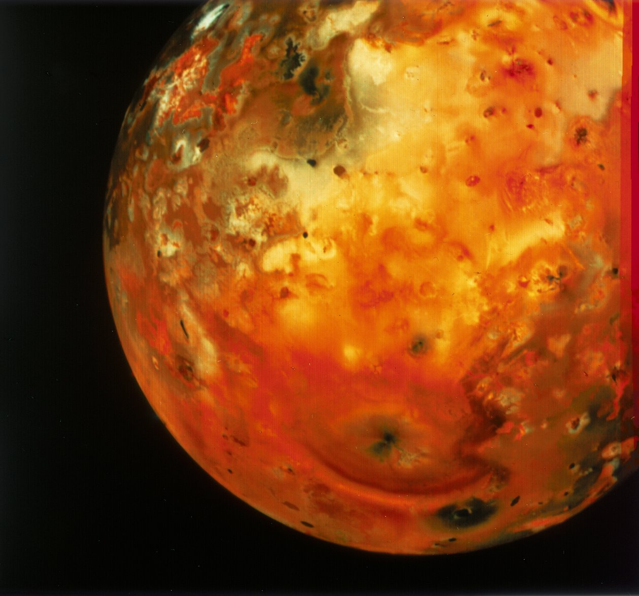Téměř úplný pohled na Io, jeden z měsíců Jupiteru, 1979 od Unbekannt