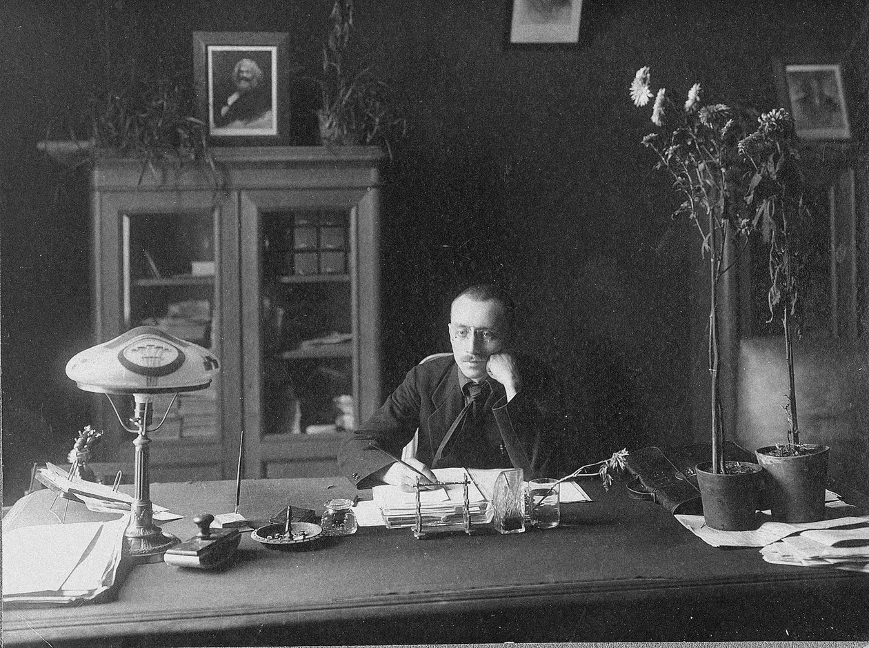 Nikolaj Alexandrovič Miljutin 1889-1942 od Unbekannt