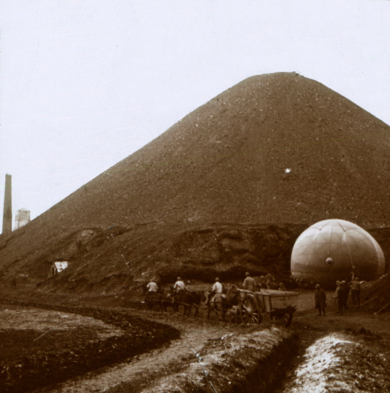 Noeux-les-Mines, severní Francie, c1914-c1918 od Unbekannt