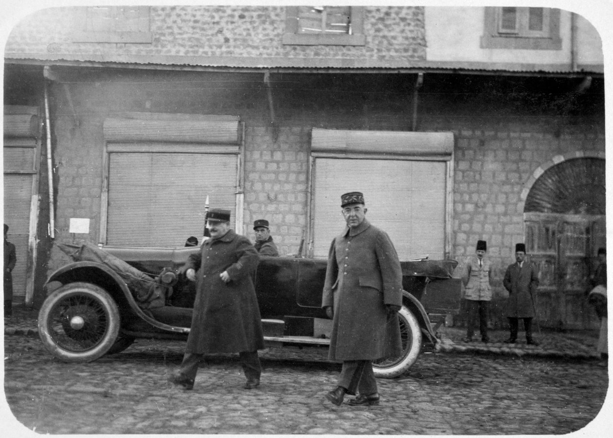 Důstojníci francouzské cizinecké legie, Sýrie, 20. století od Unbekannt