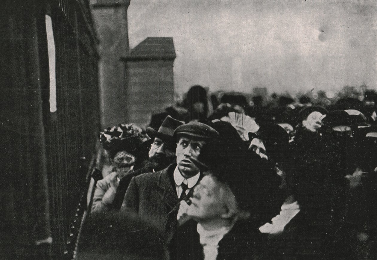 Oficiální oznámení o smrti krále Edwarda VII zveřejněné před Buckinghamským palácem, květen 1910. od Unbekannt