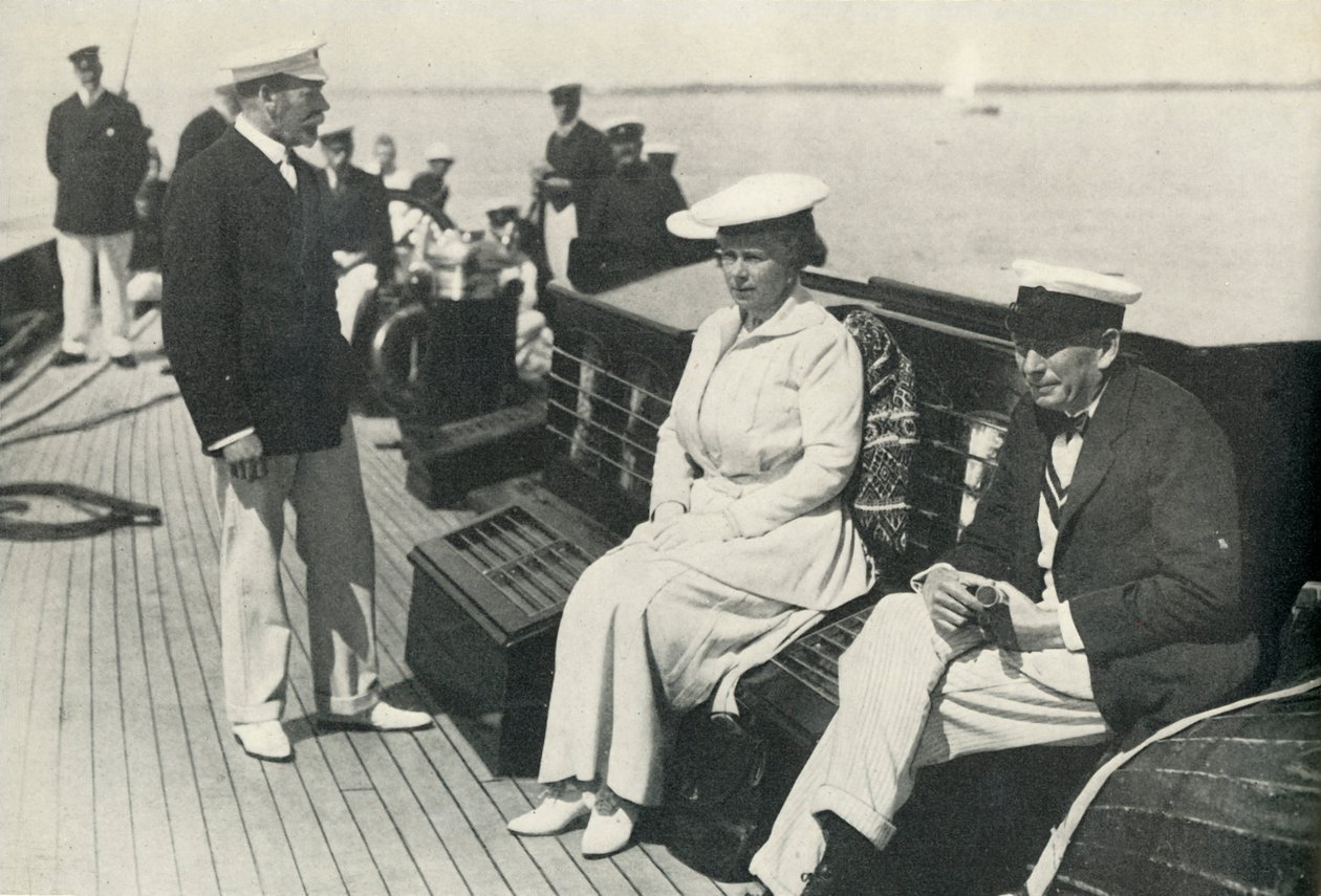 Na Britannia s King George a Sir Charles Cust, c1920, 1951. od Unbekannt