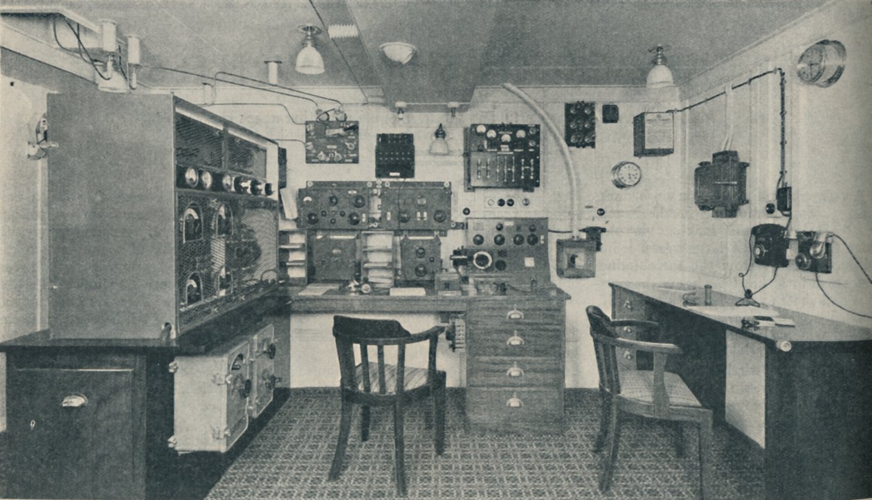 Jedna z bezdrátových kabin v moderní vložce, 1936 od Unbekannt