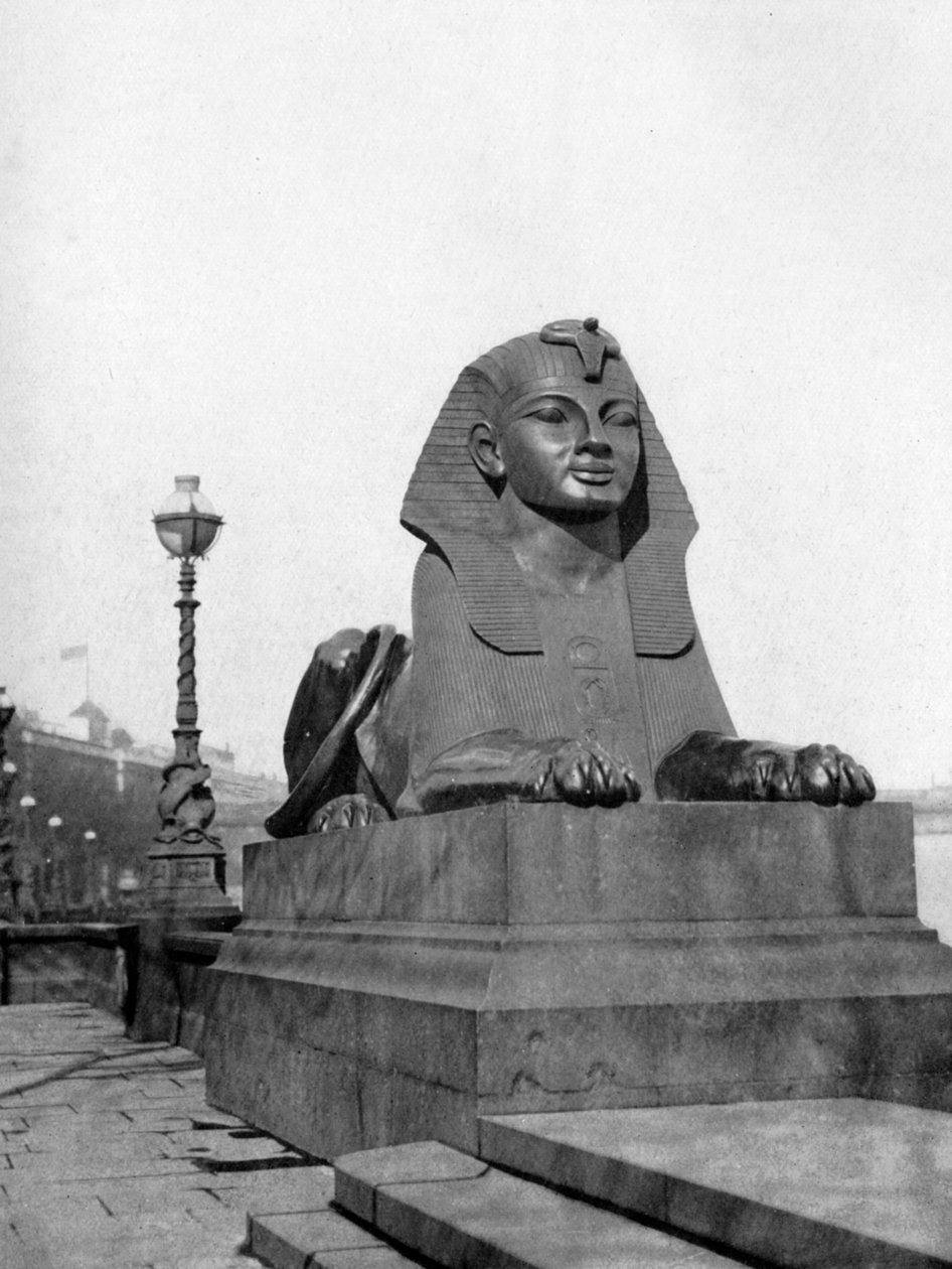 Jedna ze sfing, Victoria Embankment, Londýn, 1924-1926 od Unbekannt