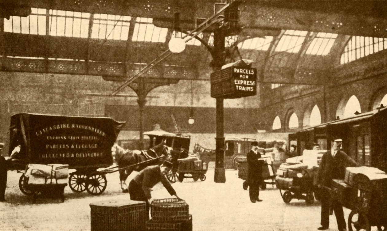 Overhead Electric Parcel Carrier, Victoria Station, Manchester, 1930. od Unbekannt
