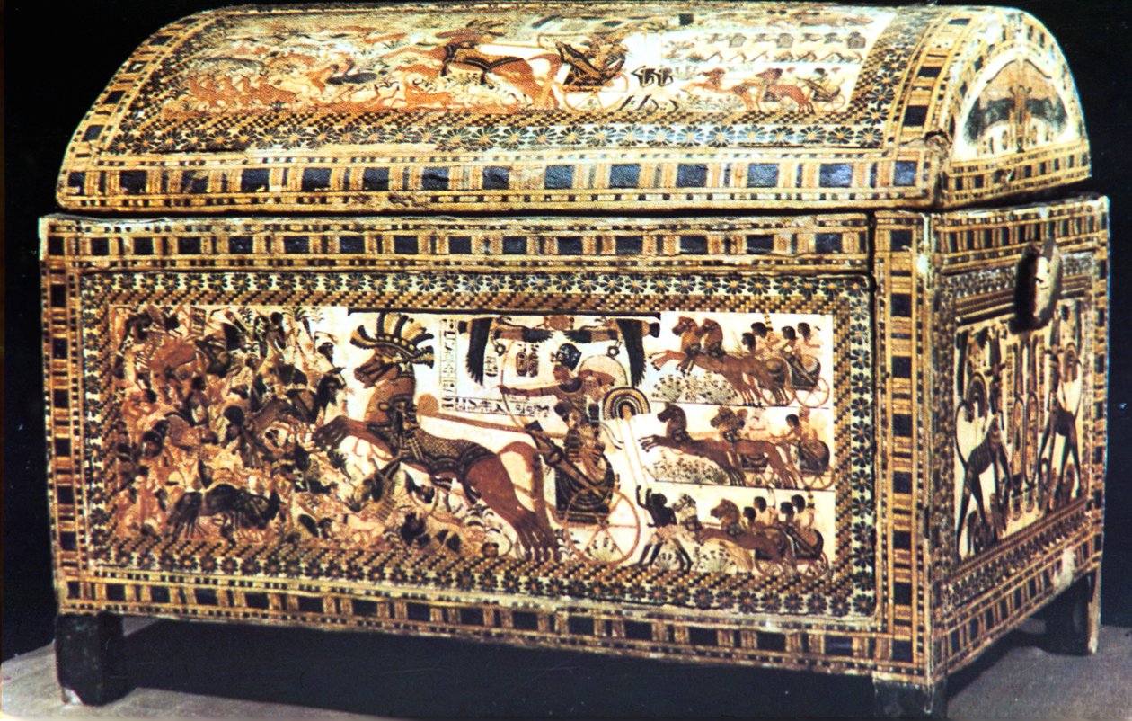 Malovaná a vykládaná truhla z Pokladu Tutanchamona, starověký Egypťan, c1325 př.n.l. od Unbekannt