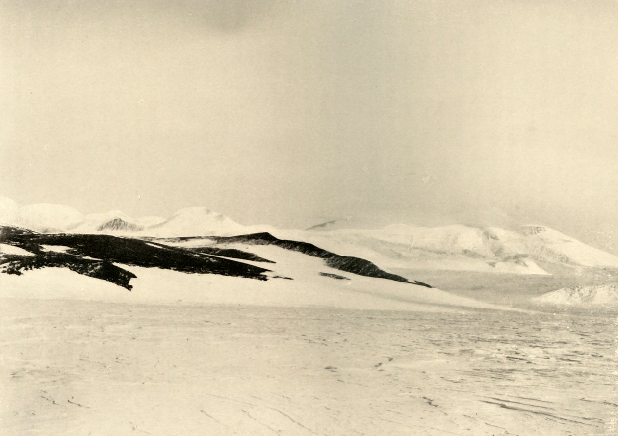 Část Queen Alexandra Range 1500 Feet Up The Glacier, c1908, 1909. od Unbekannt