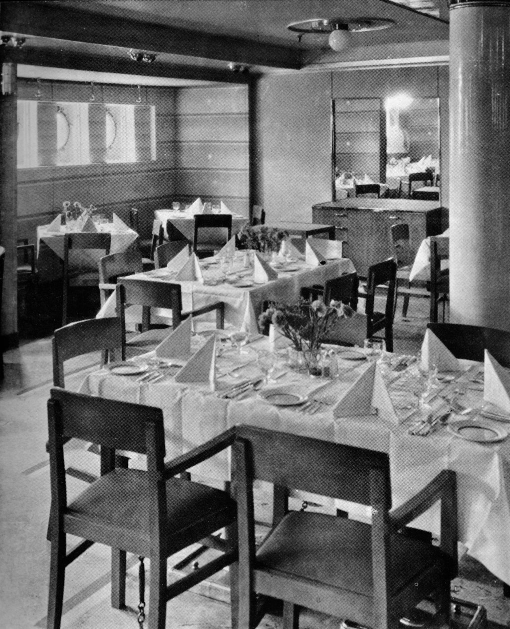 Část turistického jídelního salonu, 1935 od Unbekannt
