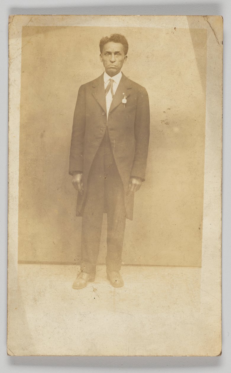 Fotografická pohlednice muže v obleku, 1904-1918. od Unbekannt
