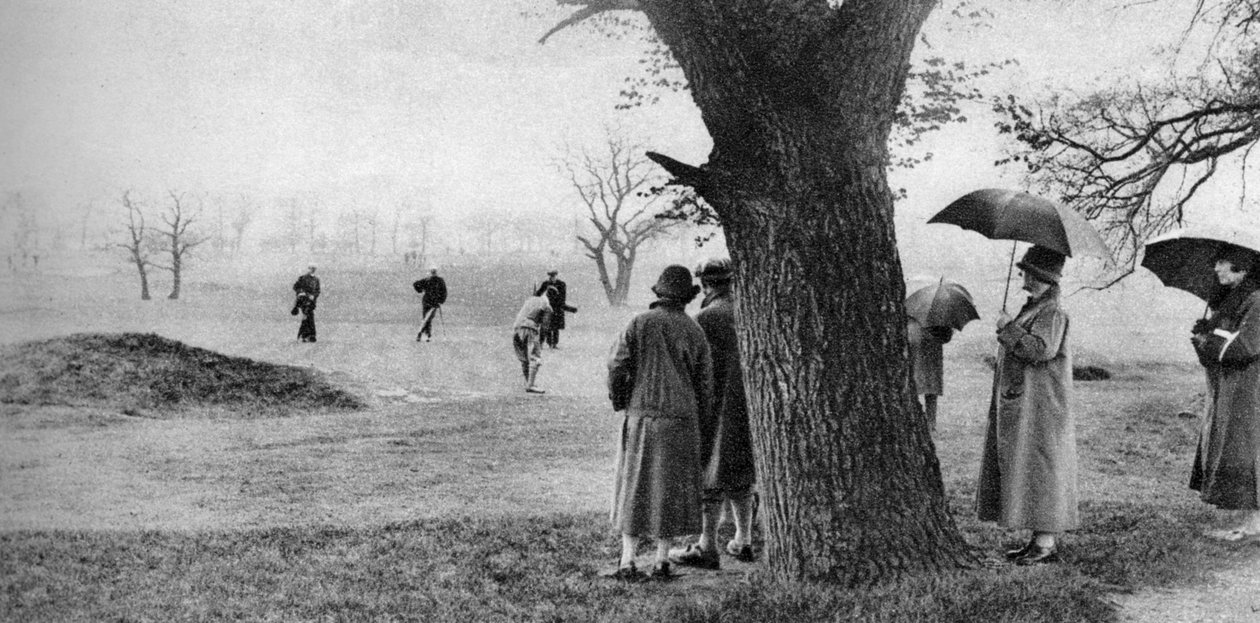 Hraní golfu na Tooting Bec Common, Londýn, 1926-1927 od Unbekannt