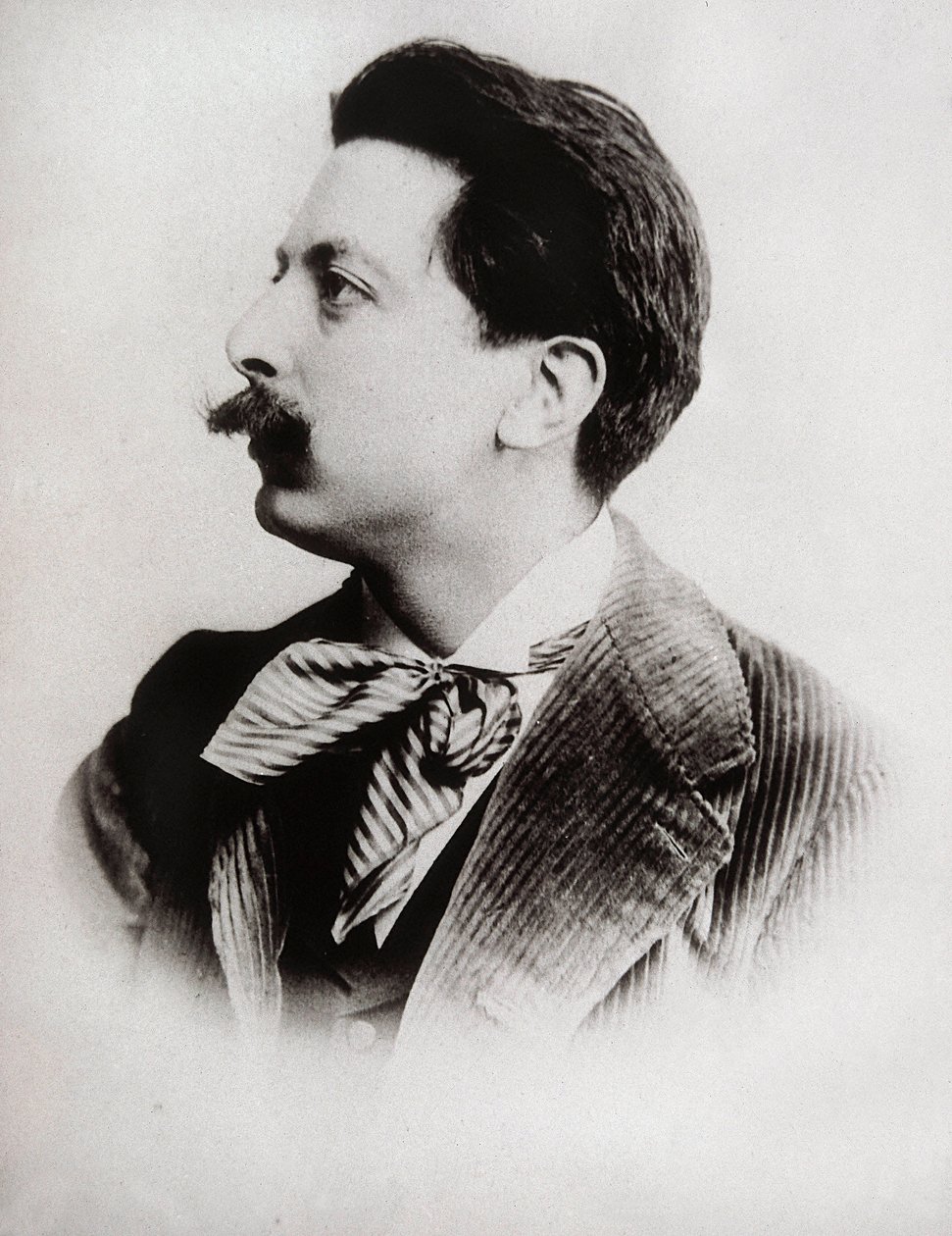 Portrét Enrique Granadose (1867-1916), španělského skladatele a klavíristy. Fotografie. od Unbekannt