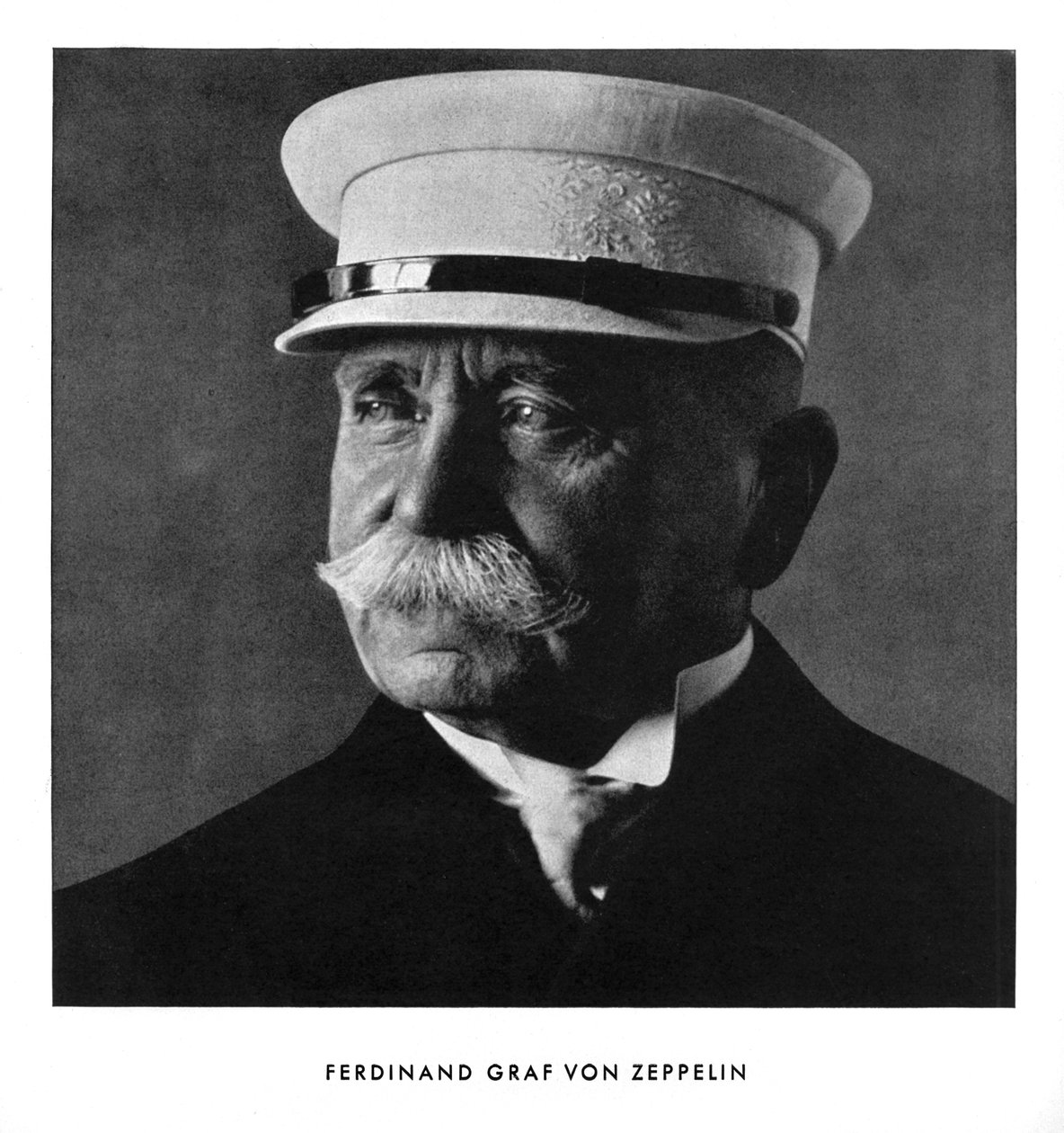 Portrét Ferdinanda, Graf von Zeppelin, počátek 20. století 1933 od Unbekannt