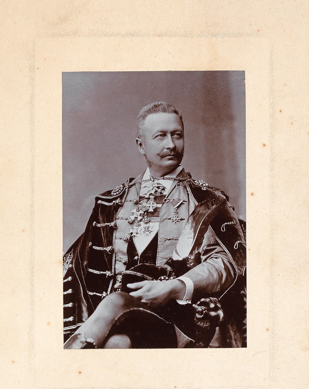 Portrét klavíristy a skladatele Gézy Zichyho 1849-1924, 00. léta 20. století. od Unbekannt