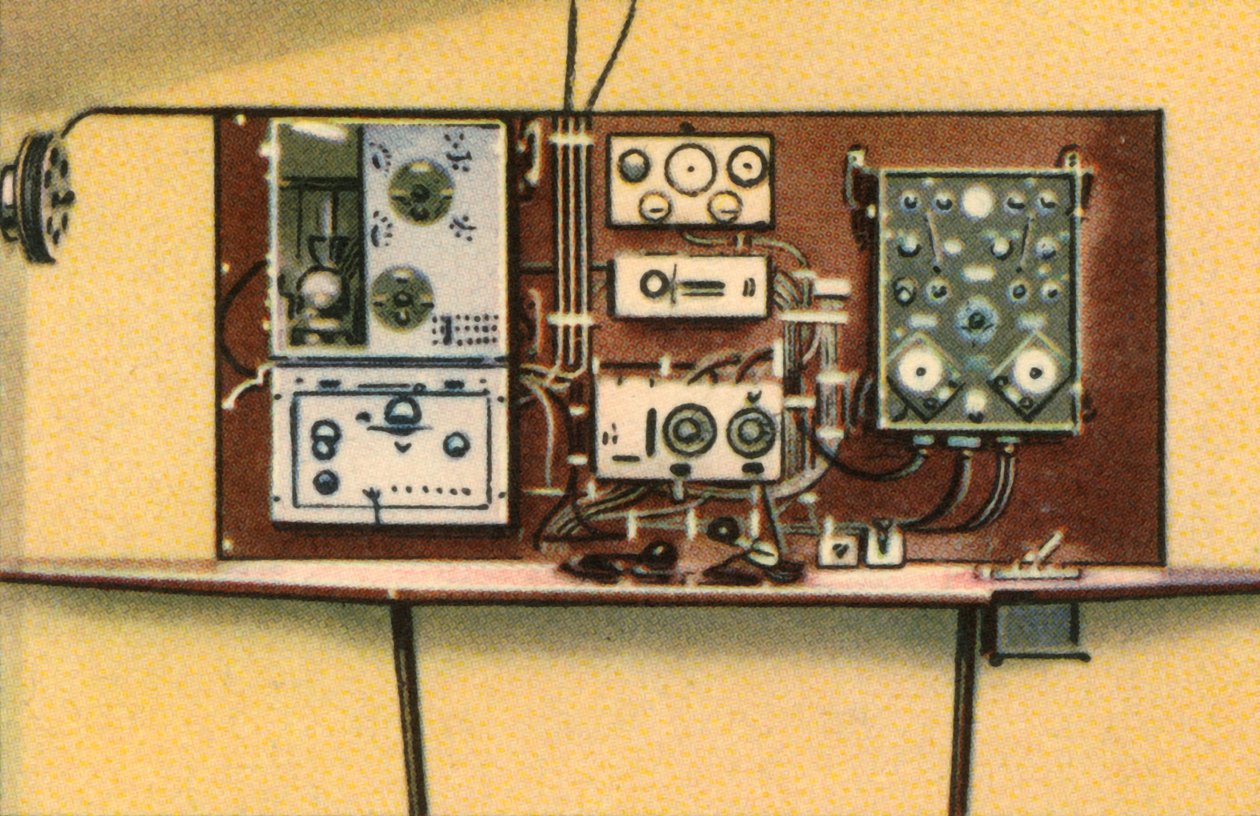 Rádiová místnost na palubě létajícího člunu Dornier, 20. léta, 1932. od Unbekannt