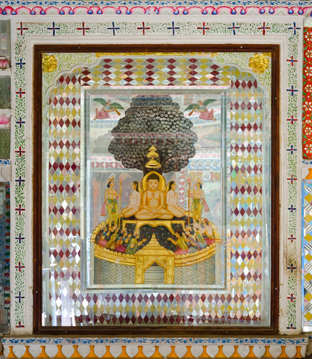 Bohatě zdobená náboženská umělecká díla v místnosti v sídle Patwon ki Haveli z 19. století, Jaisalmer, Rádžasthán, Indie (foto) od Unbekannt