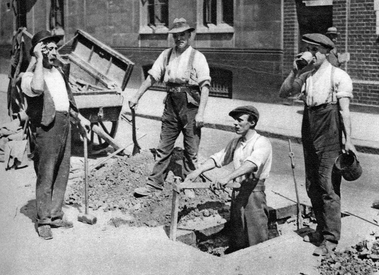 Road menders, Londýn, 1926-1927 od Unbekannt