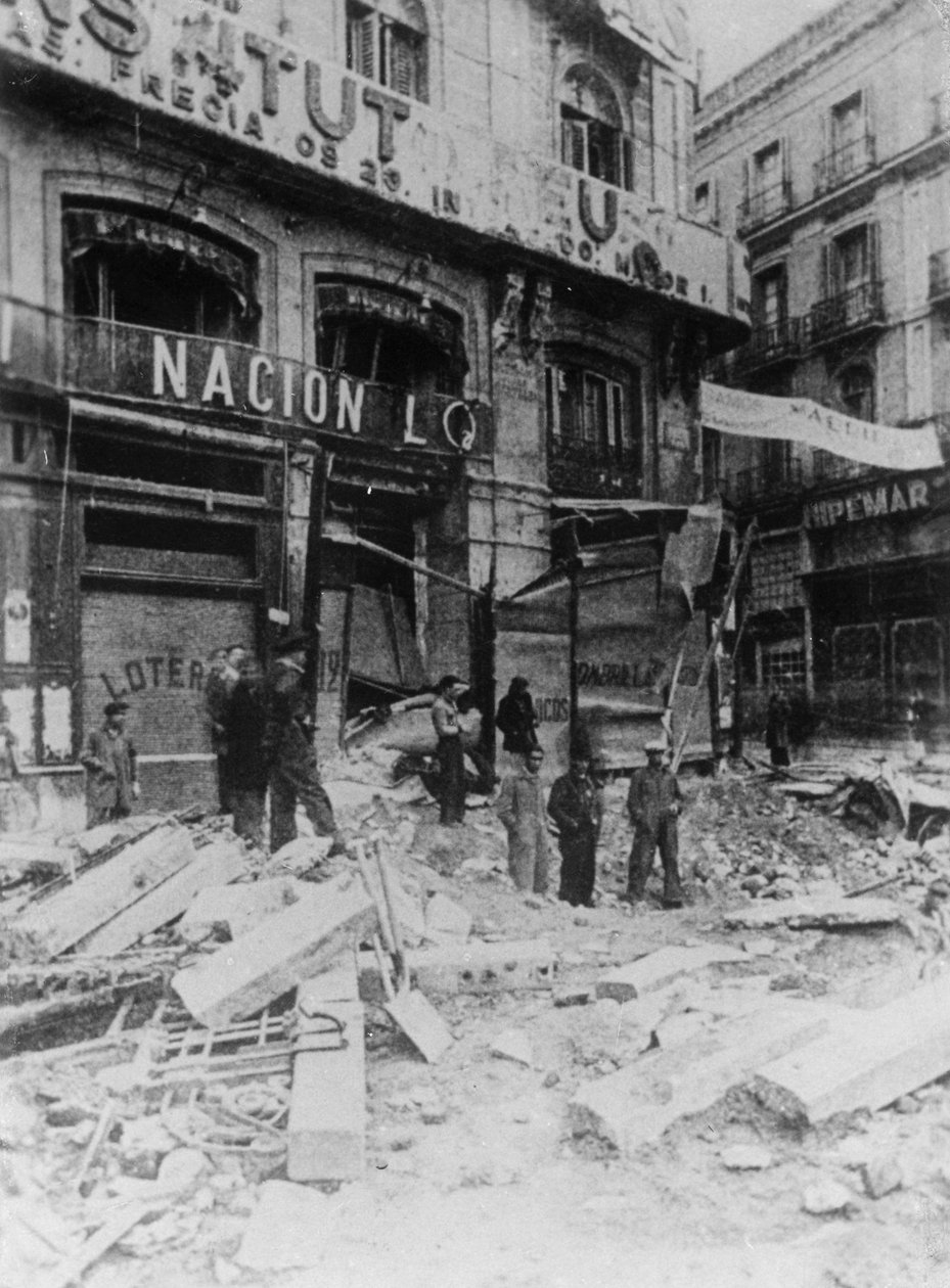 Trosky na hlavní ulici, Palma, Mallorca, Španělsko, španělská občanská válka, c1936 od Unbekannt