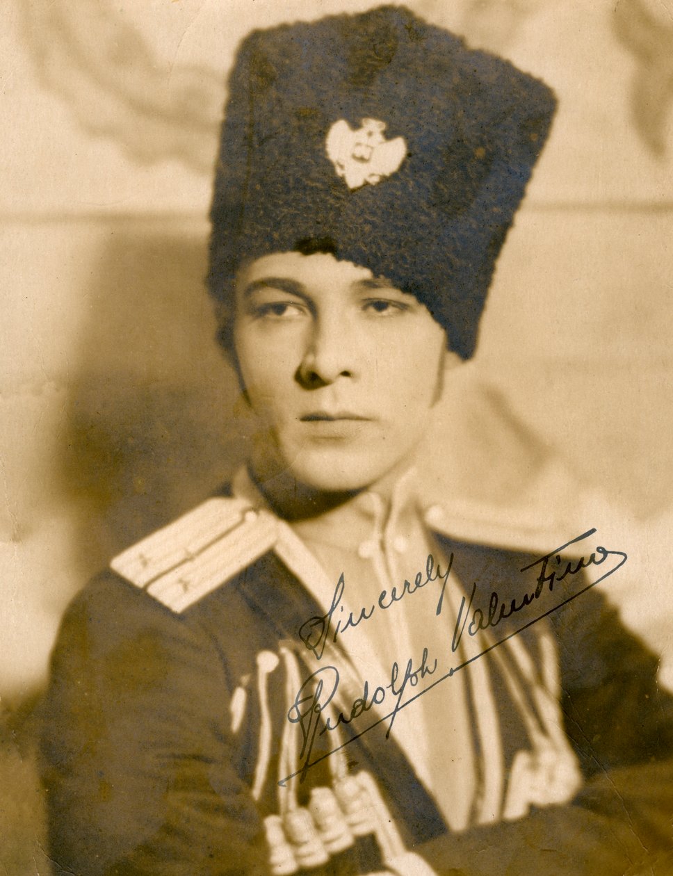 Rudolph Valentino 1895-1926, italský herec, c1920 od Unbekannt