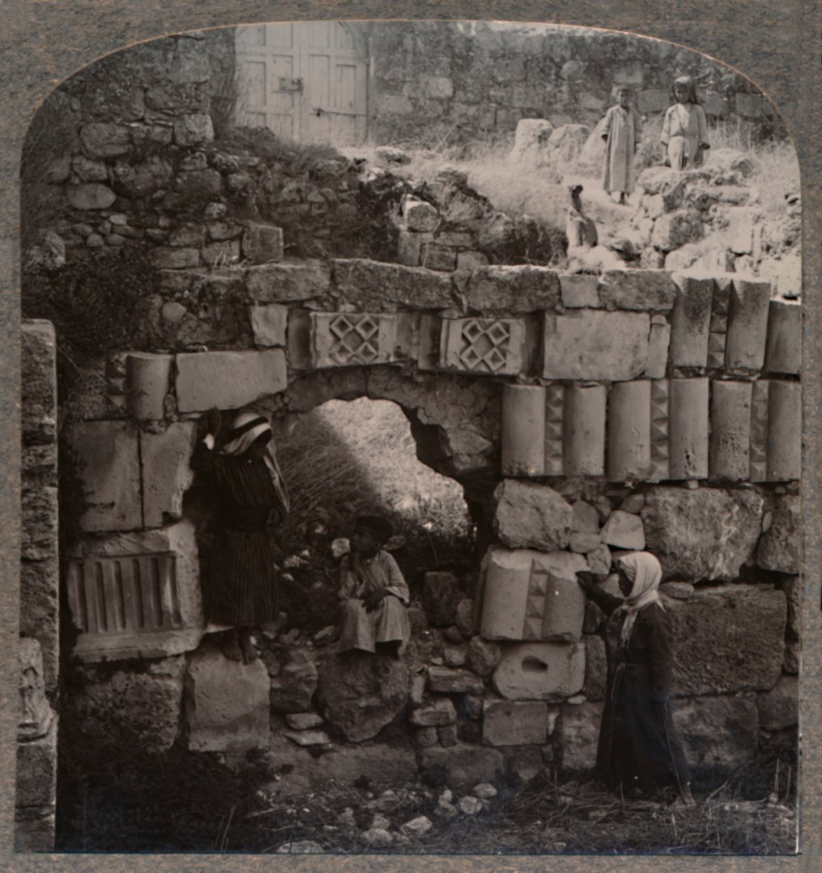 Ruiny domu Lazarů, c1900 od Unbekannt