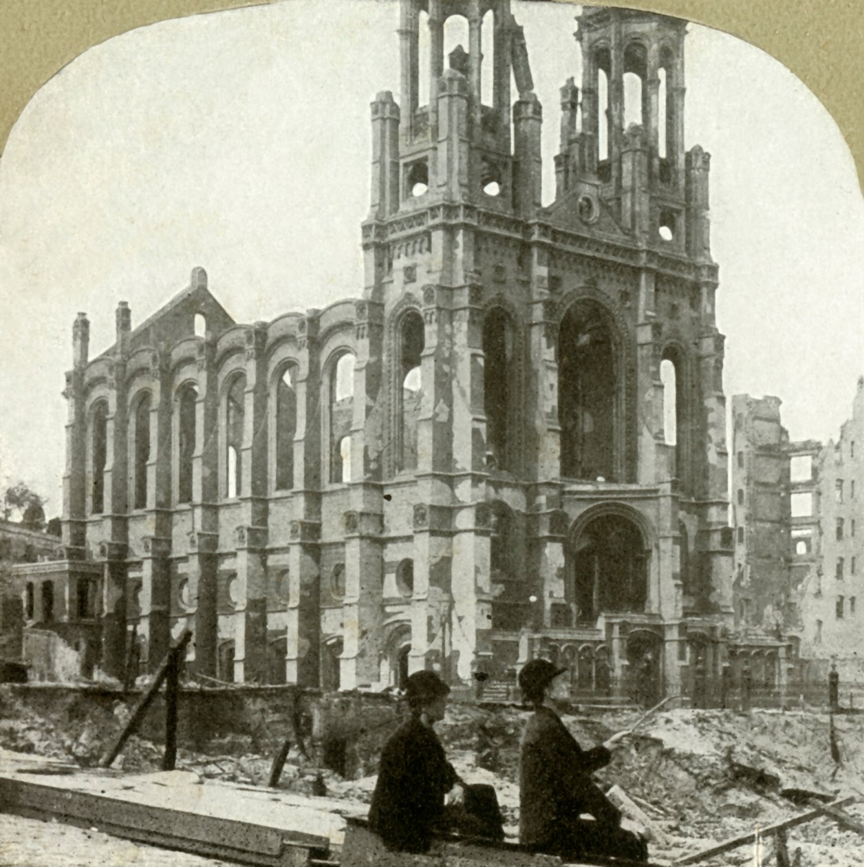 Ruiny židovské synagogy na Sutter St., stála velká zemětřesení v letech 1865 a 1868, 1906. od Unbekannt