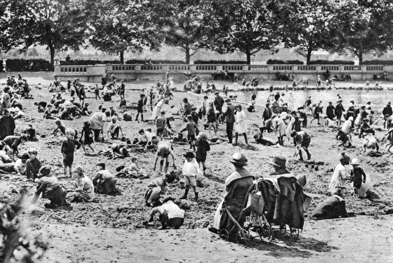 Pískovna, Bishops Park, Fulham, Londýn, 1926-1927 od Unbekannt