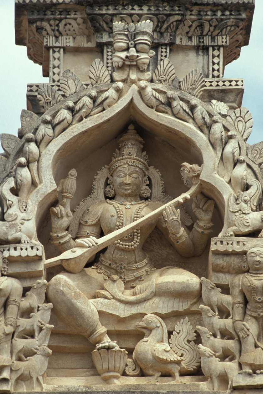 Socha je dnešní hinduistická bohyně Saraswati, Belur od Unbekannt