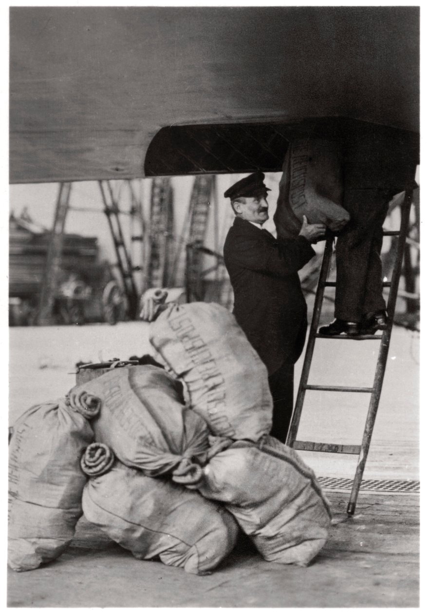 Odeslání pošty, Zeppelin LZ 127 Graf Zeppelin, 1933 od Unbekannt