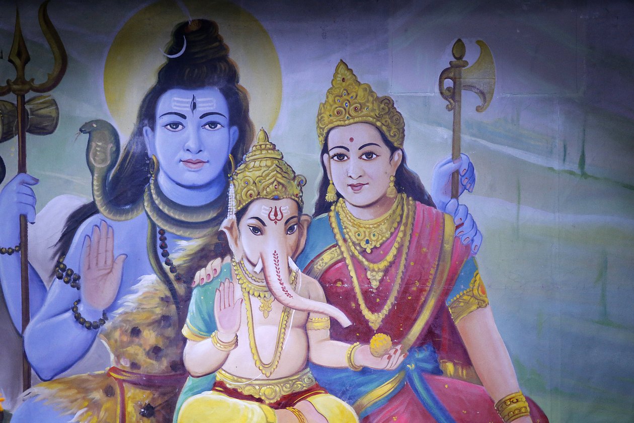 Shree Ram Mandir, Leicester. Shiva, Parvati a jejich syn Ganesh. Spojené království od Unbekannt
