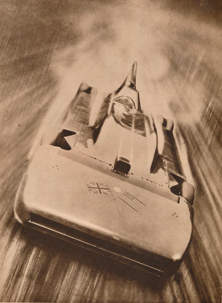 Sir Malcolm Campbell ve vysoké rychlosti ve filmu „Blue Bird“, 1935 od Unbekannt